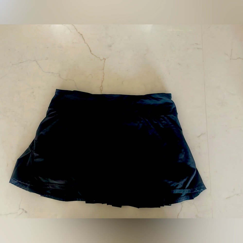 Lululemon Black Running Skirt - Size 6